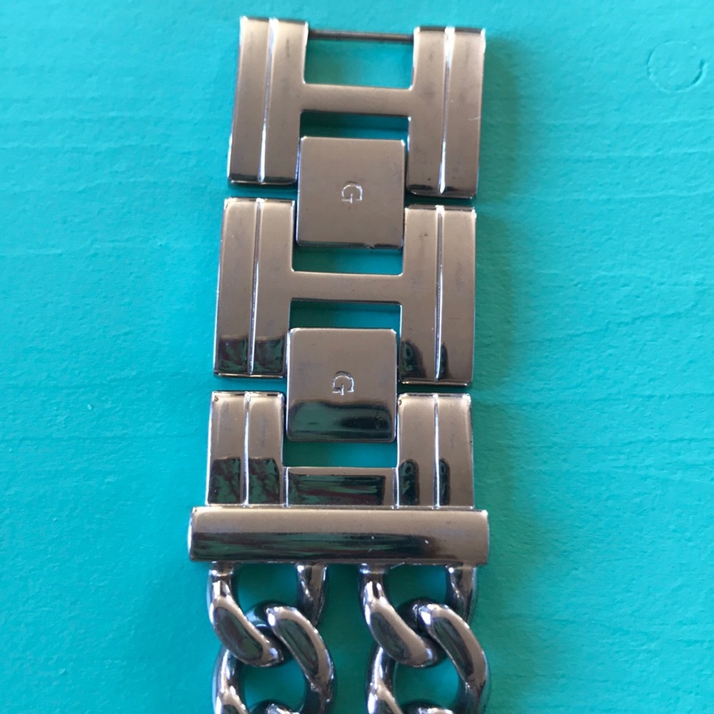 Guess silver bracelet watch - Picture 5 of 7